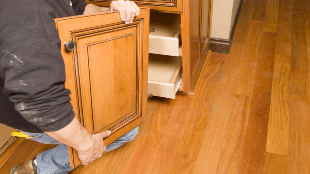 Remove Cabinet Doors and Hardware Properly