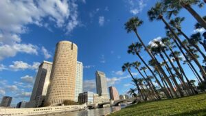 cabinet painting cost in Tampa